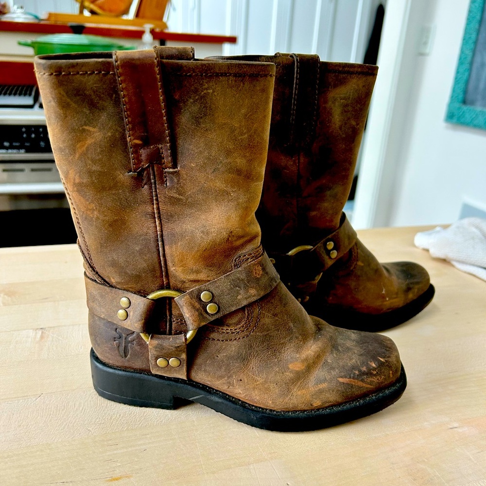 Frye boots youth size 13.